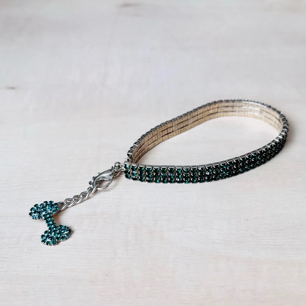 FANCY Dazzling Emerald Green Jewels & Silver Stretchy Dog Collar & Bone Charm